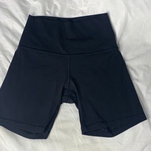 lululemon athletica high rise spandex shorts size 4 black